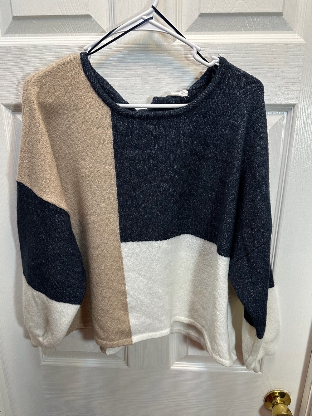 Women's Colorblock Crewneck Sweater in Black, Cream & Tan